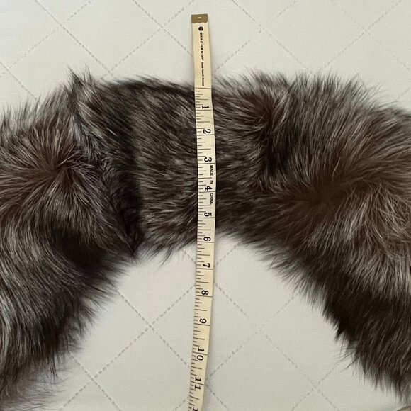 Fox Fur Collar - Brown, Black and White Colour - Authentic - Picture 13 of 17